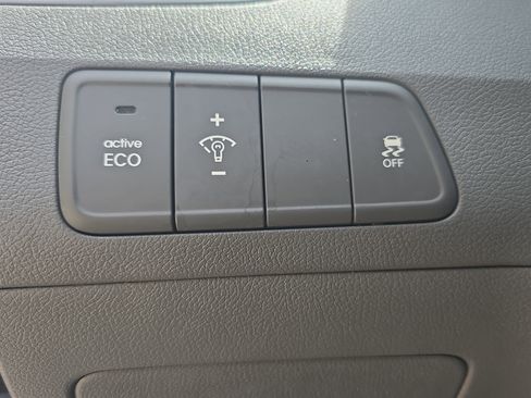 Used 2015 Hyundai Elantra Sport image 24