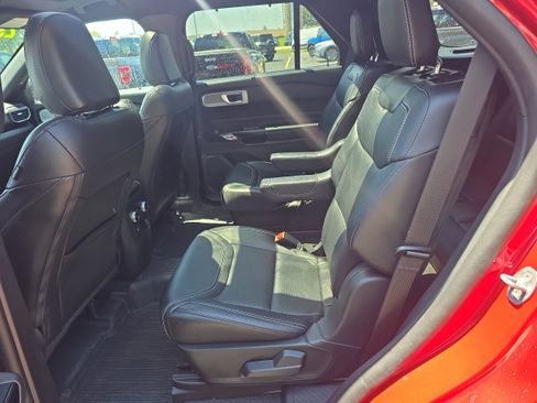 Used 2023 Ford Explorer ST w/ Equipment Group 401A AWD/4WD image 20