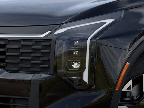 New 2026 Kia Sportage LX image 10