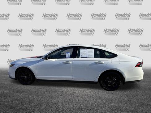Used 2025 Honda Accord SE image 7