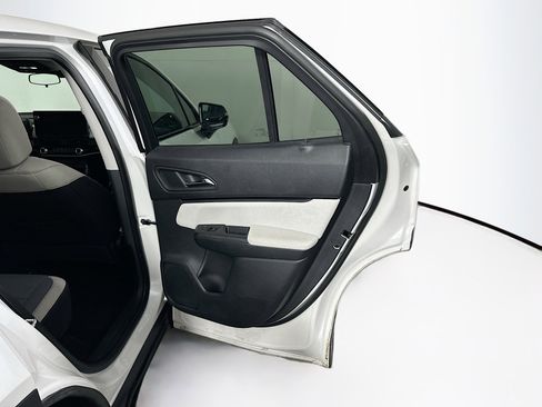 Used 2024 Honda Prologue EX image 30