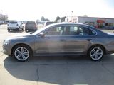 Used 2014 Volkswagen Passat 3.6 SEL Premium image 3