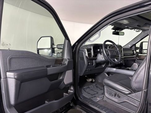 Used 2024 Ford F250 Lariat w/ Lariat Ultimate Package AWD/4WD image 11