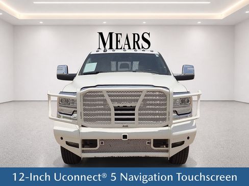 Used 2024 RAM 2500 Limited AWD/4WD image 9