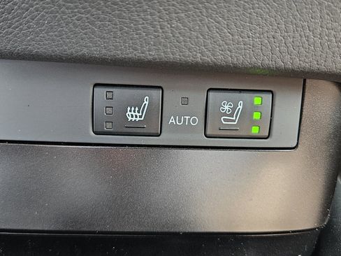 New 2024 Lexus ES 350 w/ Premium Package image 21