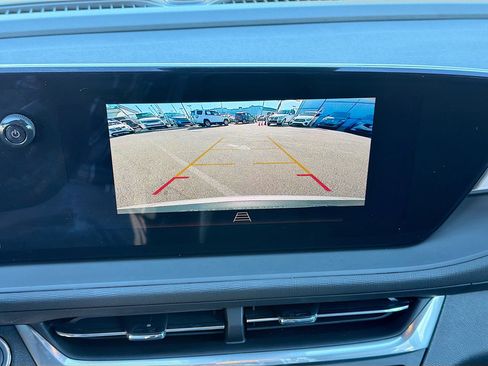 Used 2024 Buick Envista Preferred w/ Convenience I Package image 31