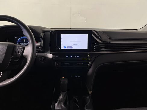 Used 2025 Toyota Camry LE FWD image 15
