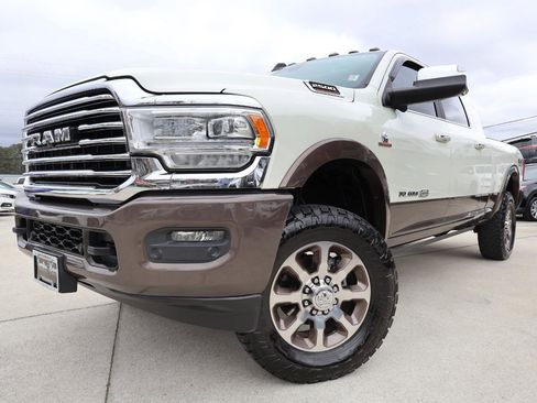 Used 2020 RAM 2500 Limited image 2