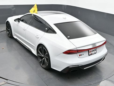 Used 2021 Audi RS 7 Sportback AWD/4WD image 42