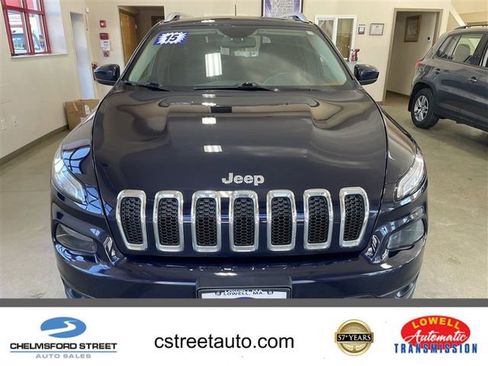 Used 2015 Jeep Cherokee Latitude w/ Cold Weather Group image 1