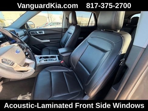 Used 2023 Ford Explorer XLT w/ Equipment Group 202A image 13