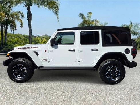 Used 2023 Jeep Wrangler Unlimited Rubicon w/ Safety Group AWD/4WD image 2