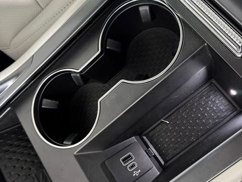 New 2026 Lincoln Nautilus Premier w/ Equipment Group 102A image 31