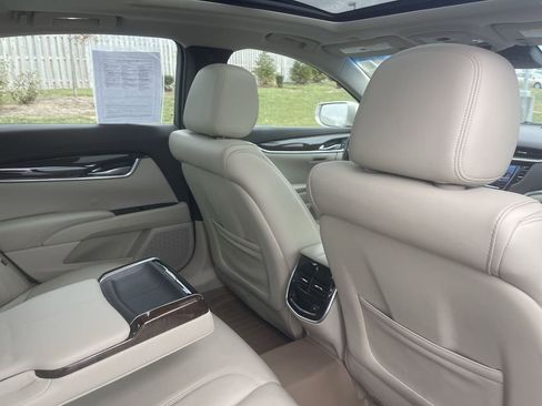 Used 2016 Cadillac XTS Luxury w/ Driver Awareness Package image 30