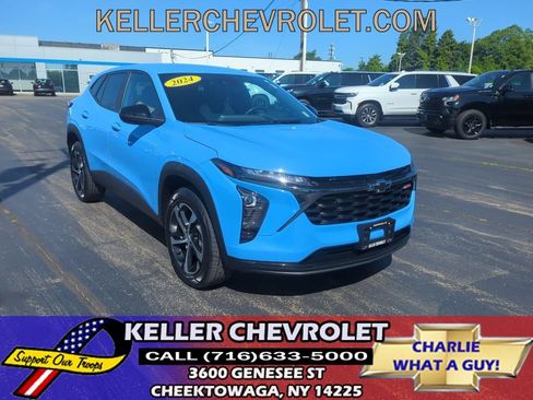 Certified 2024 Chevrolet Trax RS FWD image 1
