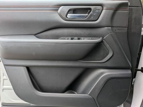 New 2025 Nissan Armada PRO-4X w/ Pro-4X Premium Package image 24