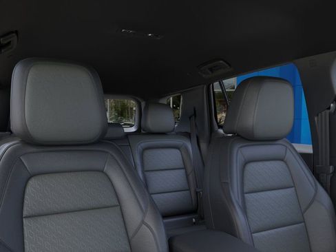 New 2026 Chevrolet Equinox LT w/ Convenience Package II FWD image 24