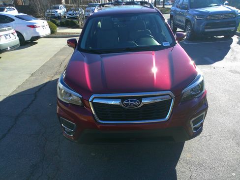 Used 2020 Subaru Forester Limited image 3