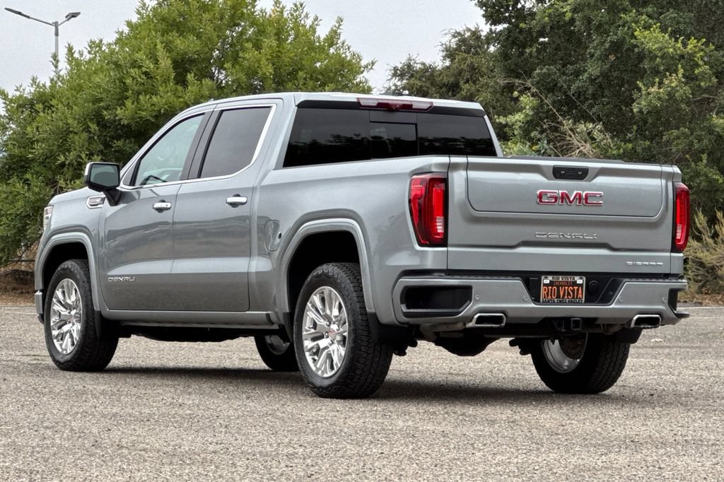 Used 2024 GMC Sierra 1500 Denali w/ Technology Package AWD/4WD image 6
