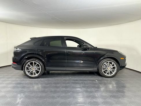 Certified 2023 Porsche Cayenne Platinum Edition AWD/4WD image 12