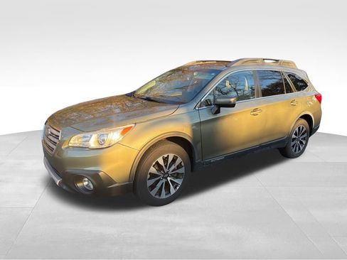 Used 2016 Subaru Outback 2.5i Limited image 15