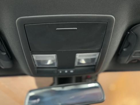 Used 2020 Dodge Challenger R/T image 39