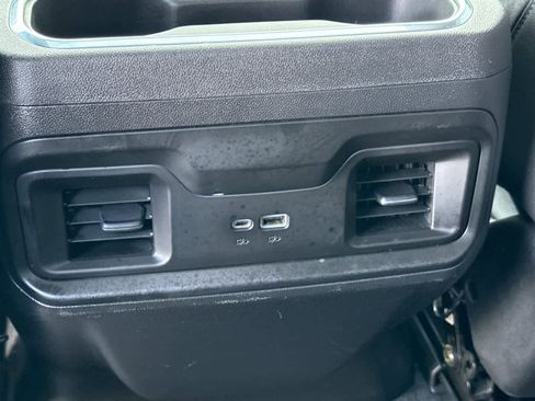 Used 2022 Chevrolet Silverado 1500 LT Trail Boss w/ LT Trail Boss Premium Package image 15