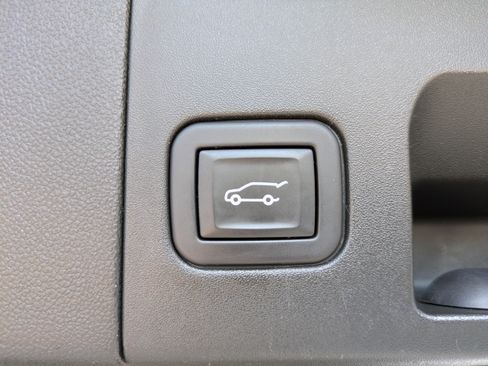 Certified 2024 Cadillac XT5 Premium Luxury w/ Technology Package image 12