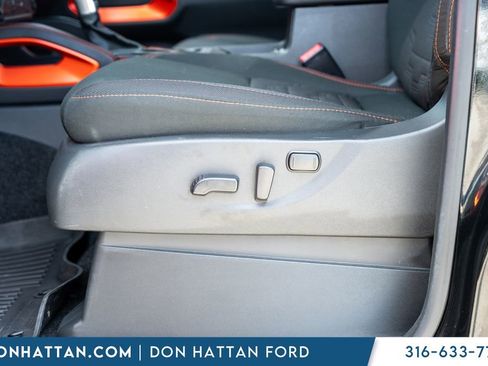 Used 2025 Nissan Frontier PRO-4X AWD/4WD image 21