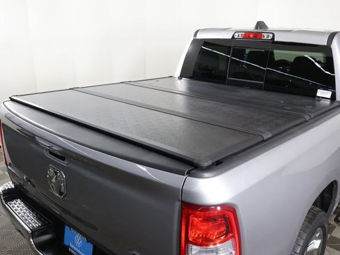 Used 2019 RAM 1500 Big Horn AWD/4WD image 10