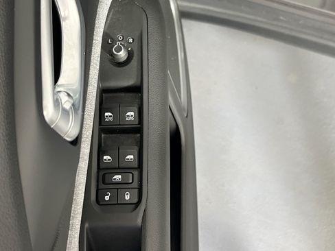 Used 2022 Jeep Compass Latitude w/ Convenience Group AWD/4WD image 17
