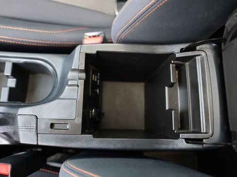 Used 2019 Subaru Crosstrek 2.0i Premium AWD/4WD image 33