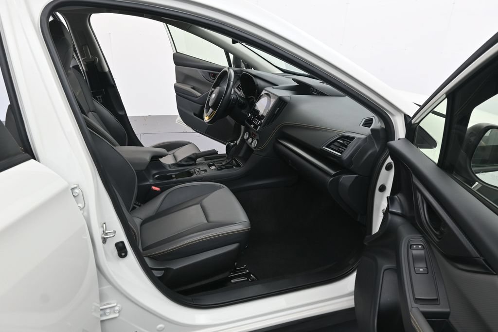 Used 2022 Subaru Crosstrek 2.5i Sport w/ Moonroof Package AWD/4WD image 24