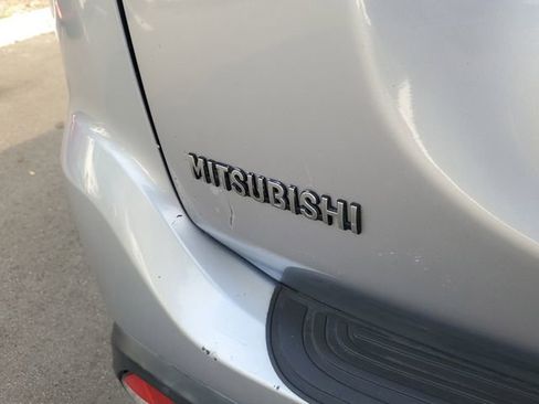 Used 2016 Mitsubishi Outlander SEL image 9