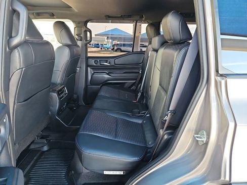 Used 2024 Toyota Land Cruiser image 19