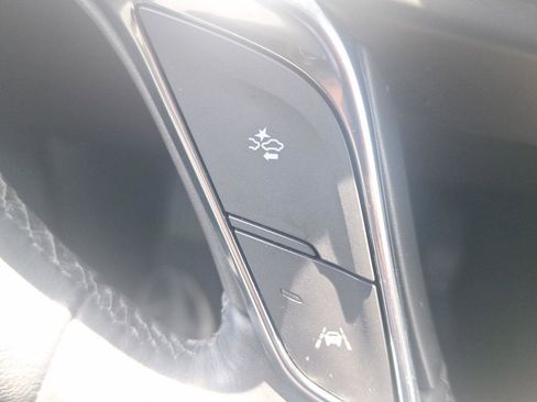 Used 2020 Cadillac XT5 Luxury AWD/4WD image 27