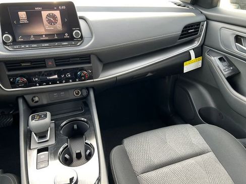 New 2026 Nissan Rogue SV w/ Cold Weather Package image 27