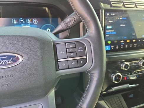 Used 2023 Ford F250 Lariat w/ Sport Appearance Package image 28