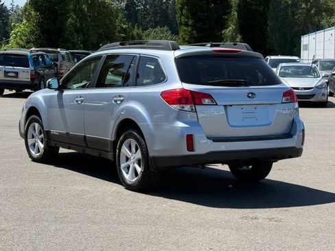 Used 2014 Subaru Outback 2.5i Limited AWD/4WD image 8