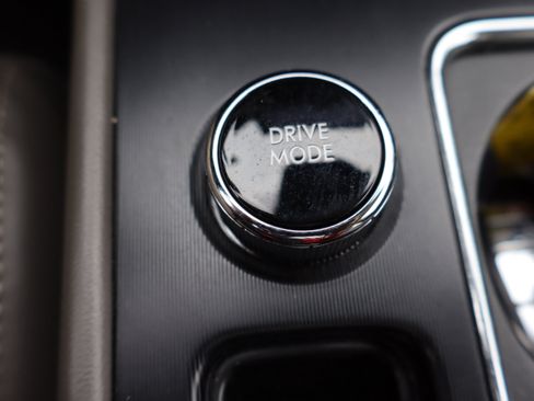 Used 2023 Lincoln Corsair Reserve w/ Equipment Group 202A image 28