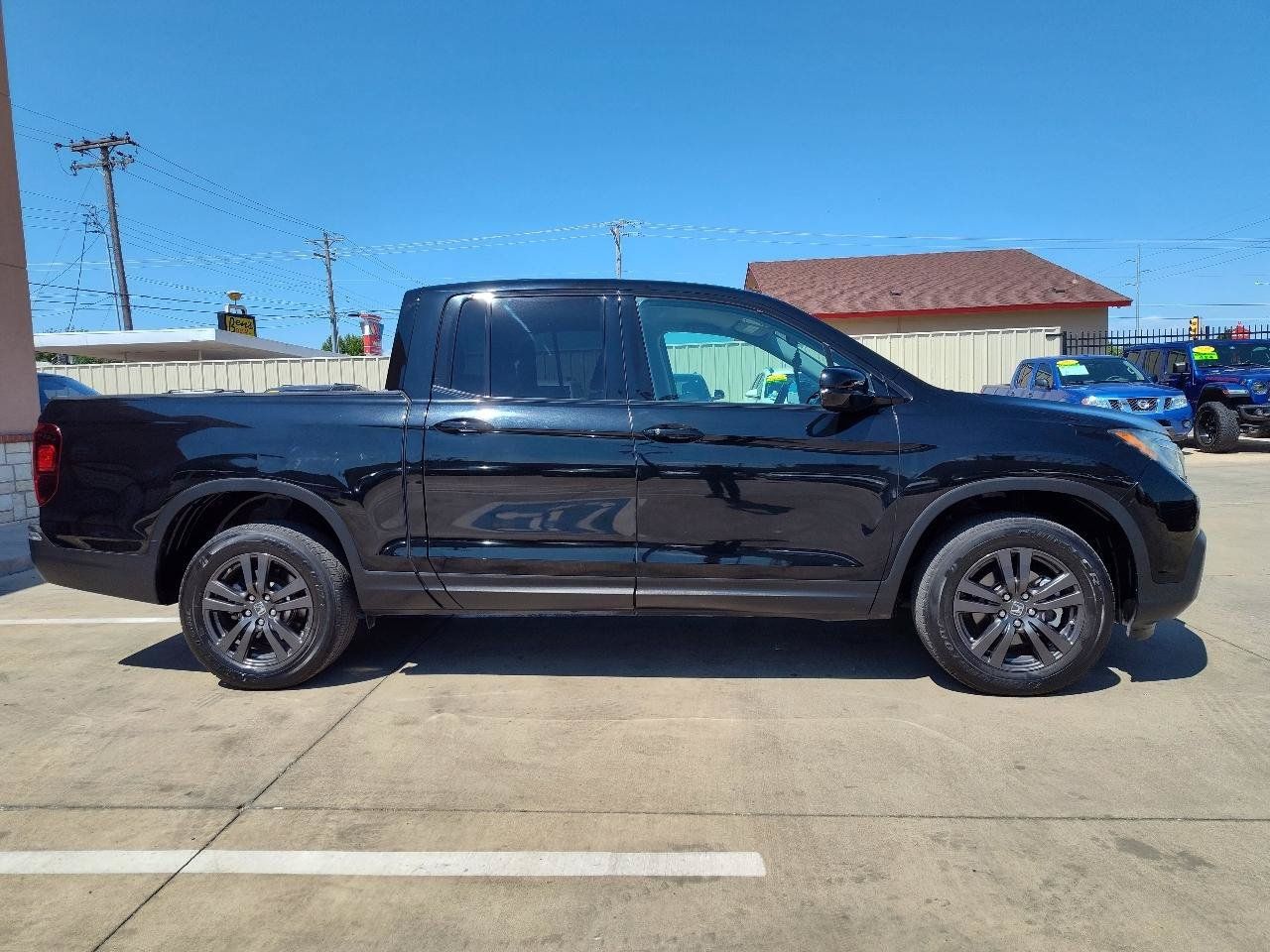 Used 2020 Honda Ridgeline Sport image 3