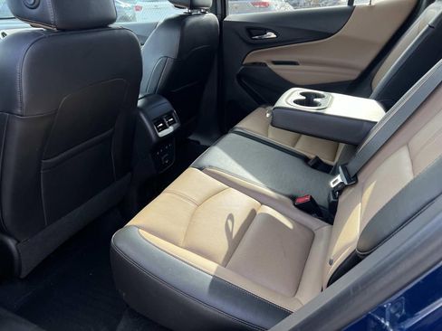 Used 2022 Chevrolet Equinox Premier image 10