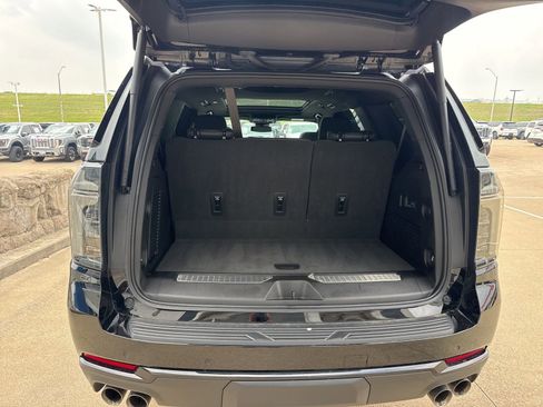 Certified 2025 Chevrolet Tahoe RST w/ Comfort Package AWD/4WD image 8