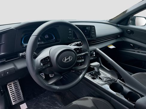 New 2026 Hyundai Elantra SEL Sport Premium FWD image 7