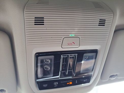 New 2026 Volkswagen Atlas SE image 16