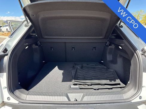Used 2023 Volkswagen ID.4 Pro image 26