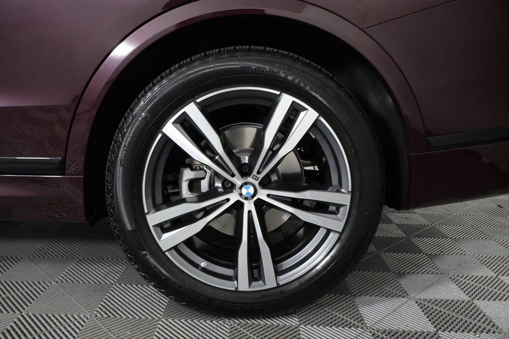 Certified 2024 BMW X7 xDrive40i w/ Executive Package AWD/4WD image 16