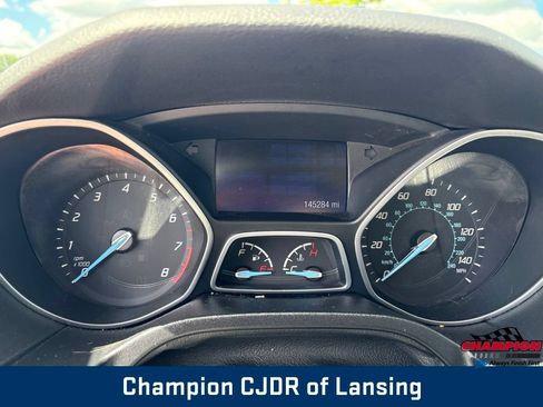 Used 2014 Ford Focus SE FWD image 15