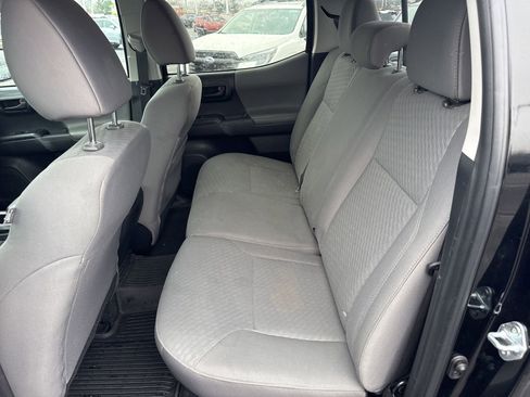 Used 2023 Toyota Tacoma SR image 10