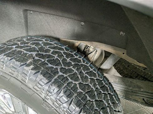 Certified 2024 Chevrolet Silverado 2500 High Country w/ High Country Premium Package image 17